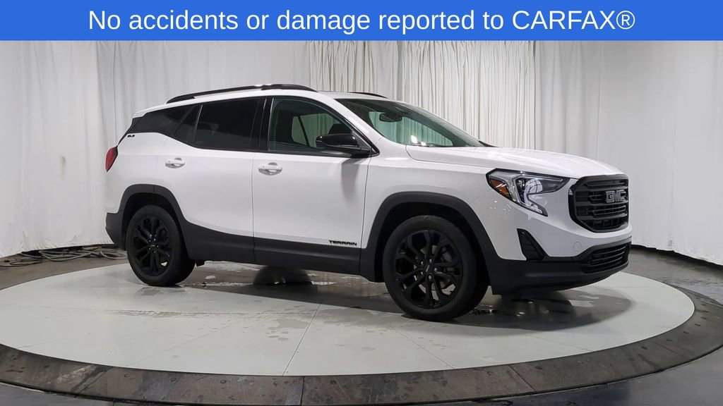 Used 2020 GMC Terrain SLE w/ Driver Convenience Package image 2