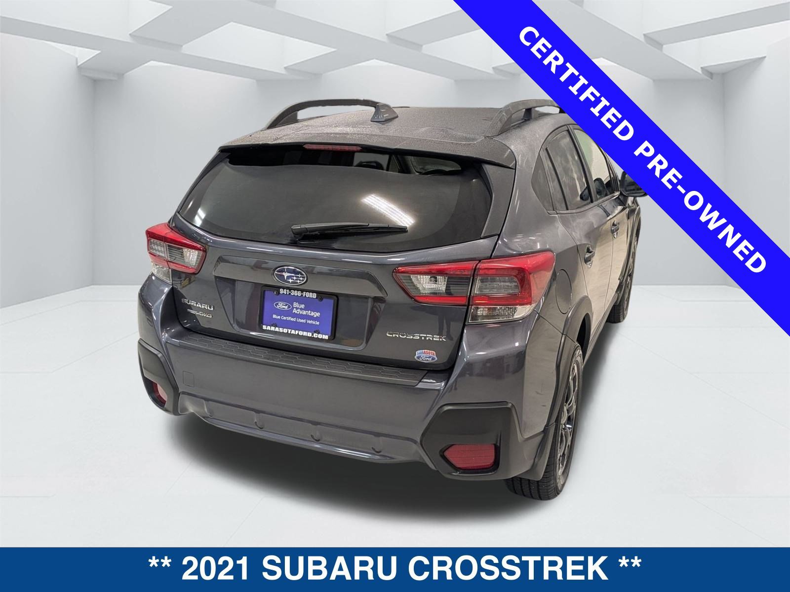 Used 2021 Subaru Crosstrek 2.0i Premium w/ Moonroof Package image 4