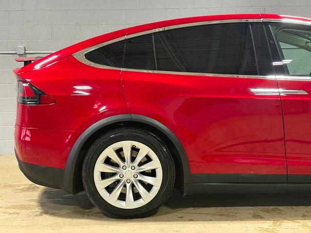 Used 2018 Tesla Model X 75D image 20