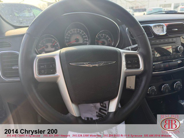 Used 2014 Chrysler 200 Touring image 14