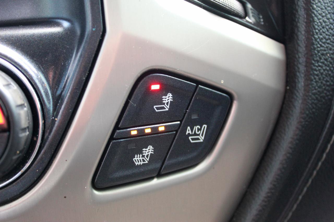 Used 2015 GMC Sierra 3500 Denali image 35