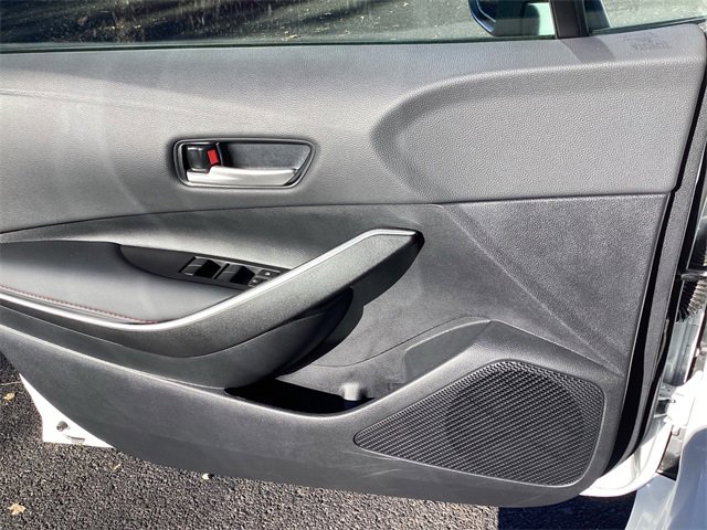 Certified 2025 Toyota Corolla SE image 25