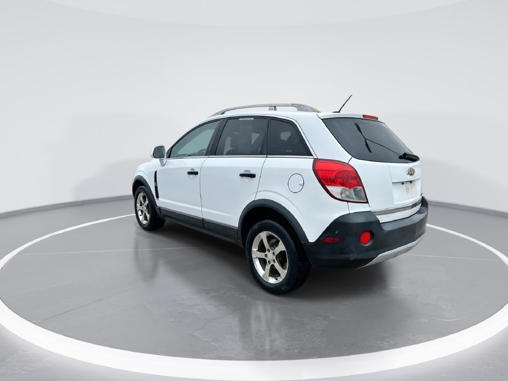 Used 2012 Chevrolet Captiva Sport LS FWD image 6
