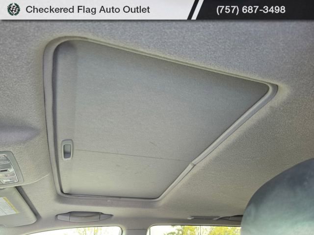 Used 2013 Toyota Highlander Limited image 9