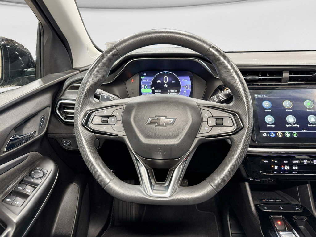 Used 2023 Chevrolet Bolt EUV LT w/ Driver Confidence Package FWD image 8