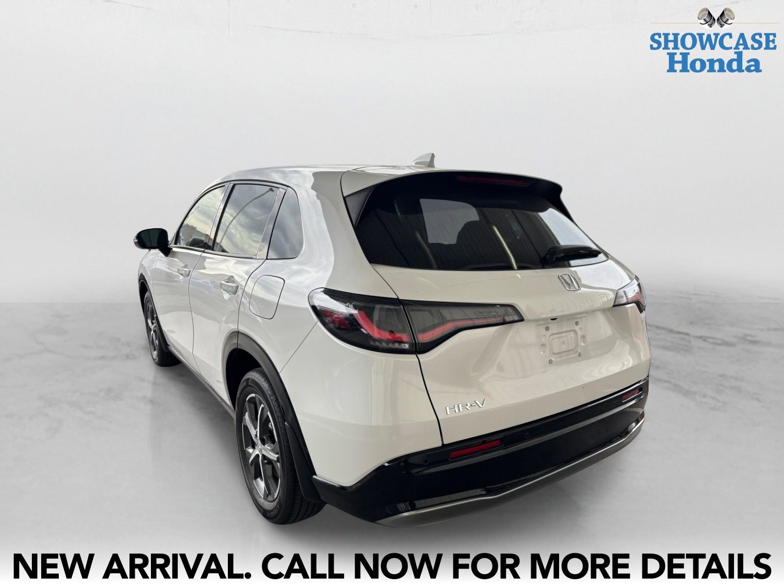 Certified 2025 Honda HR-V EX-L image 4