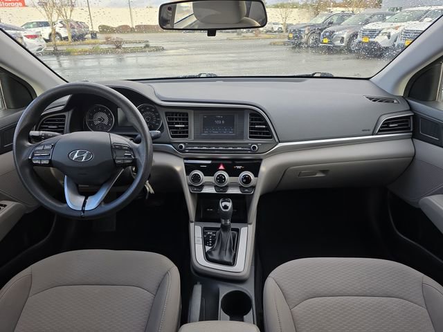 Used 2019 Hyundai Elantra SE image 15