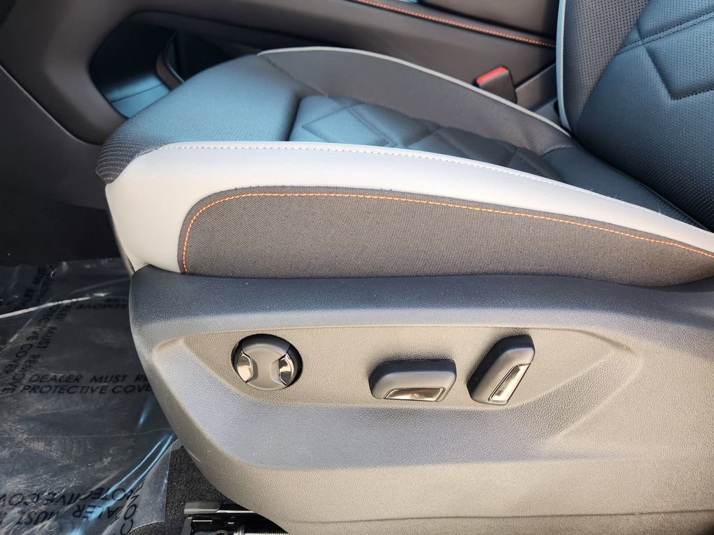 New 2026 Volkswagen Atlas Peak Edition image 12