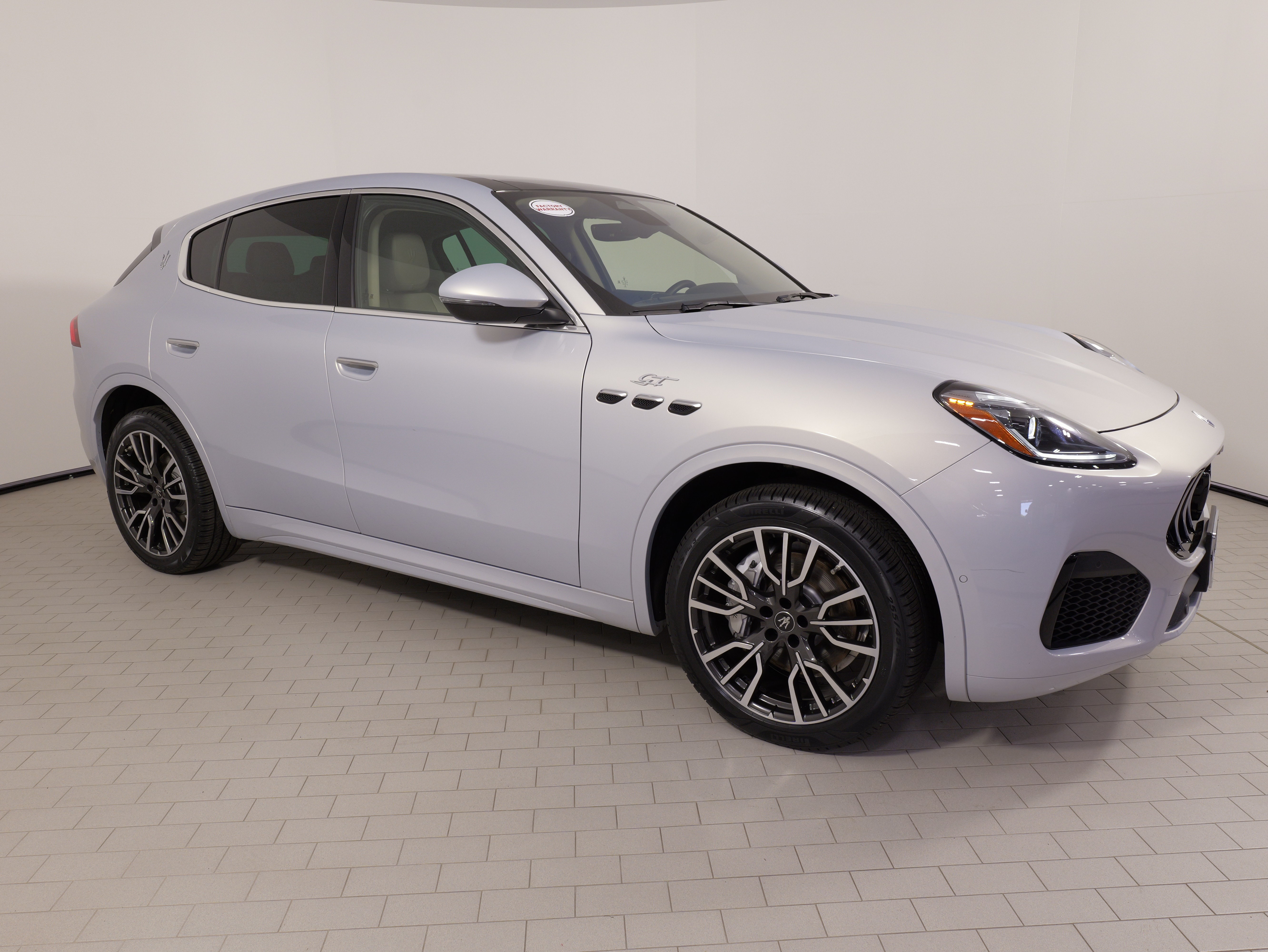 Used 2023 Maserati Grecale GT AWD/4WD image 6