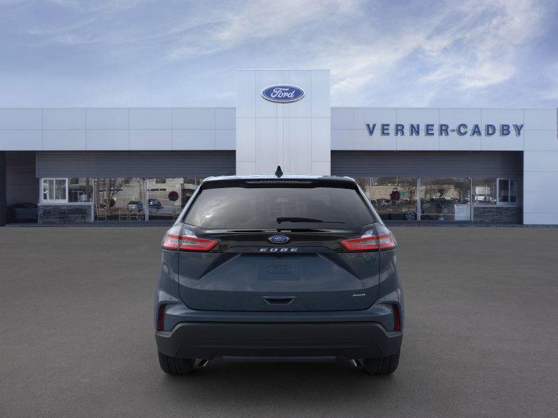 New 2024 Ford Edge SE image 5