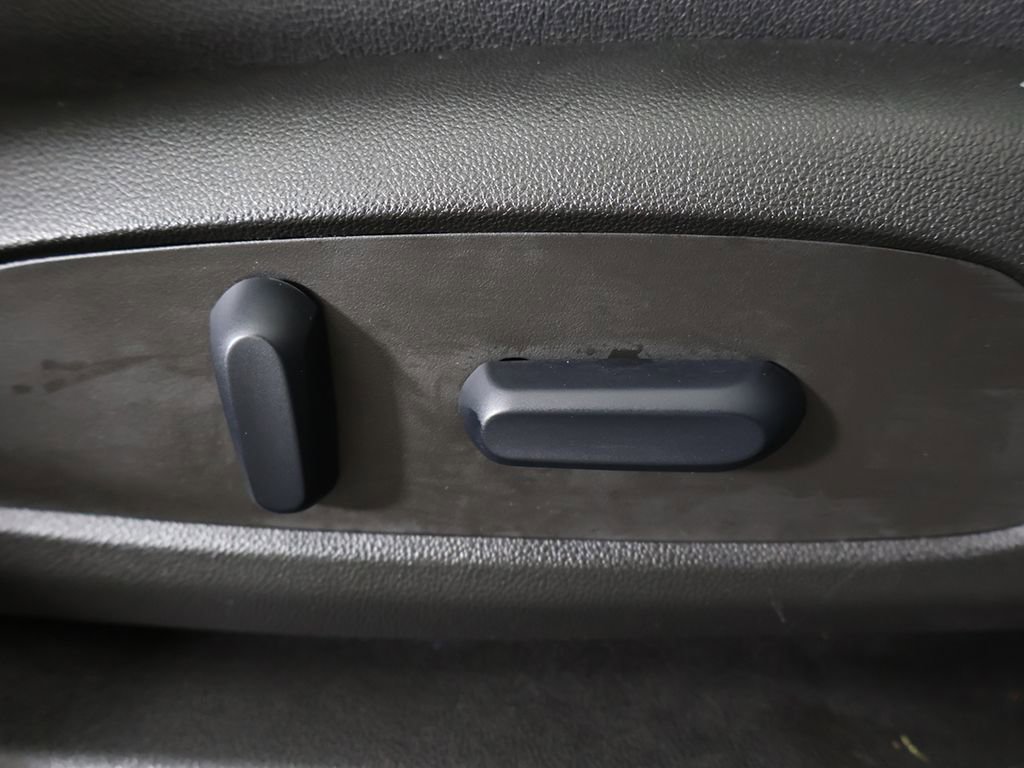 Used 2023 Chevrolet Blazer RS w/ Driver Confidence II Package image 39