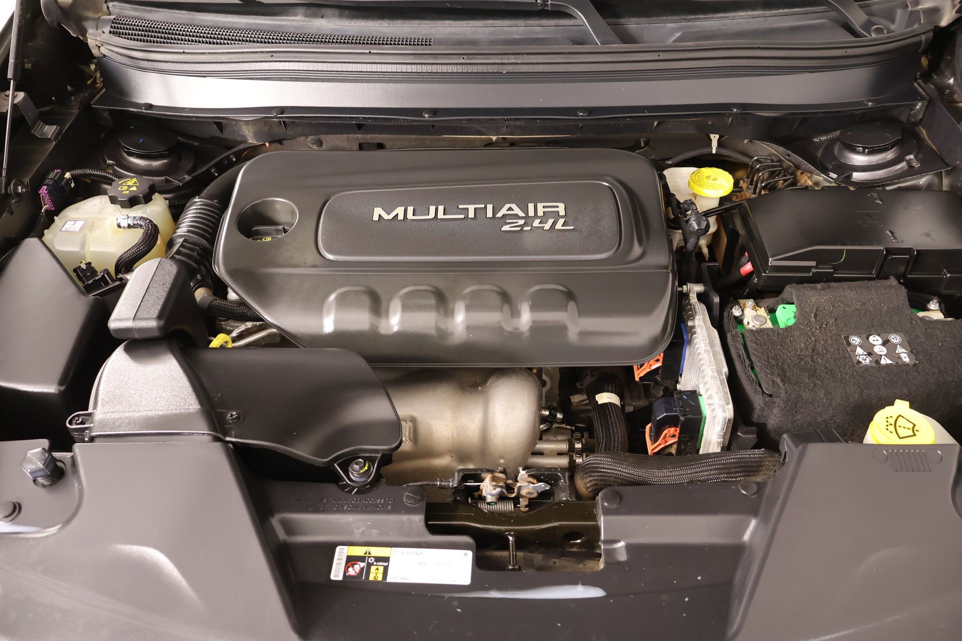 Used 2018 Jeep Cherokee Latitude Plus image 17