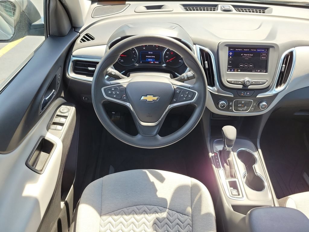 Certified 2023 Chevrolet Equinox LS w/ LS Convenience Package FWD image 12