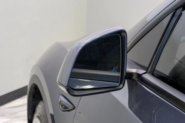 Used 2021 Tesla Model Y 2WD image 52