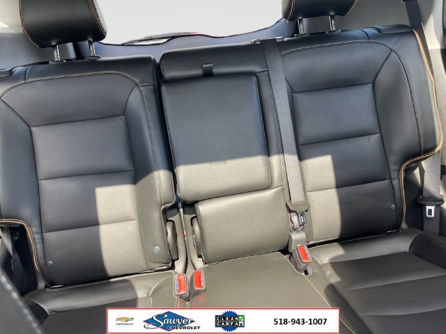 Used 2024 GMC Terrain AT4 w/ Tech Package AWD/4WD image 17
