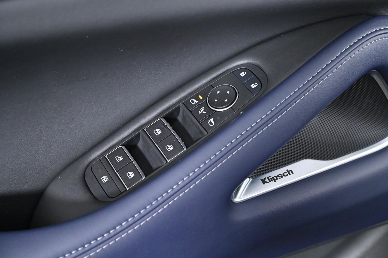 Used 2026 INFINITI QX60 Sport w/ Dark Cargo Package image 21