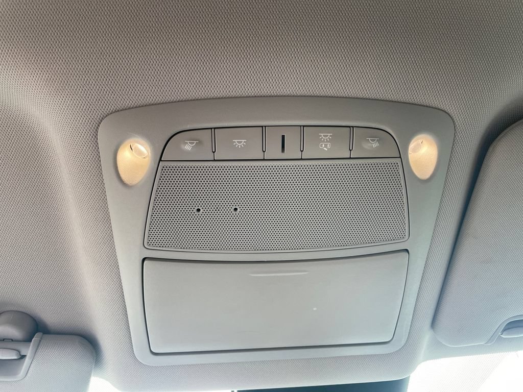 Used 2020 Nissan Rogue S w/ Special Edition Package FWD image 22