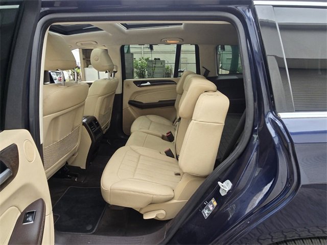 Used 2018 Mercedes-Benz GLS 450 4MATIC image 15