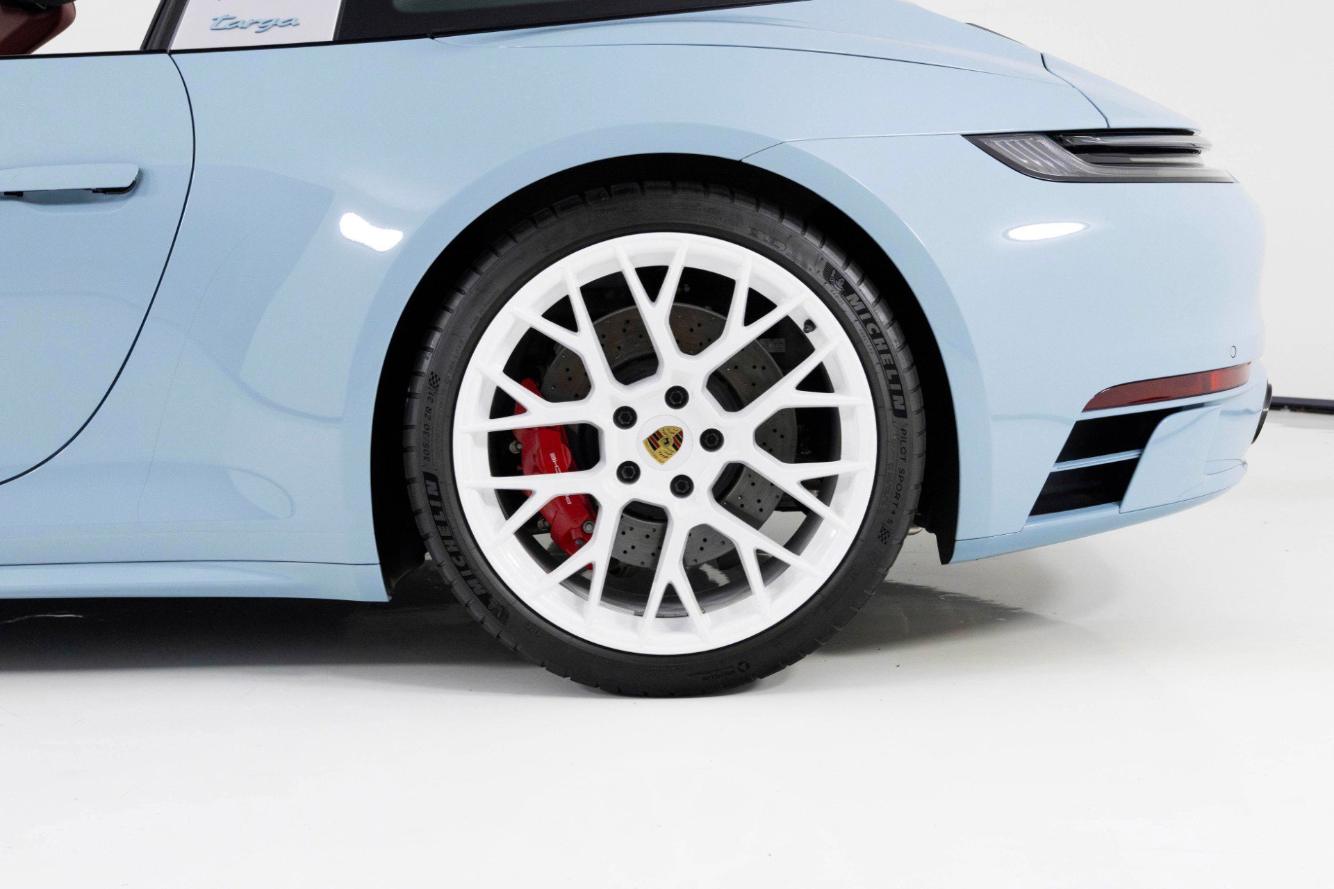 Used 2023 Porsche 911 Targa 4 GTS image 13