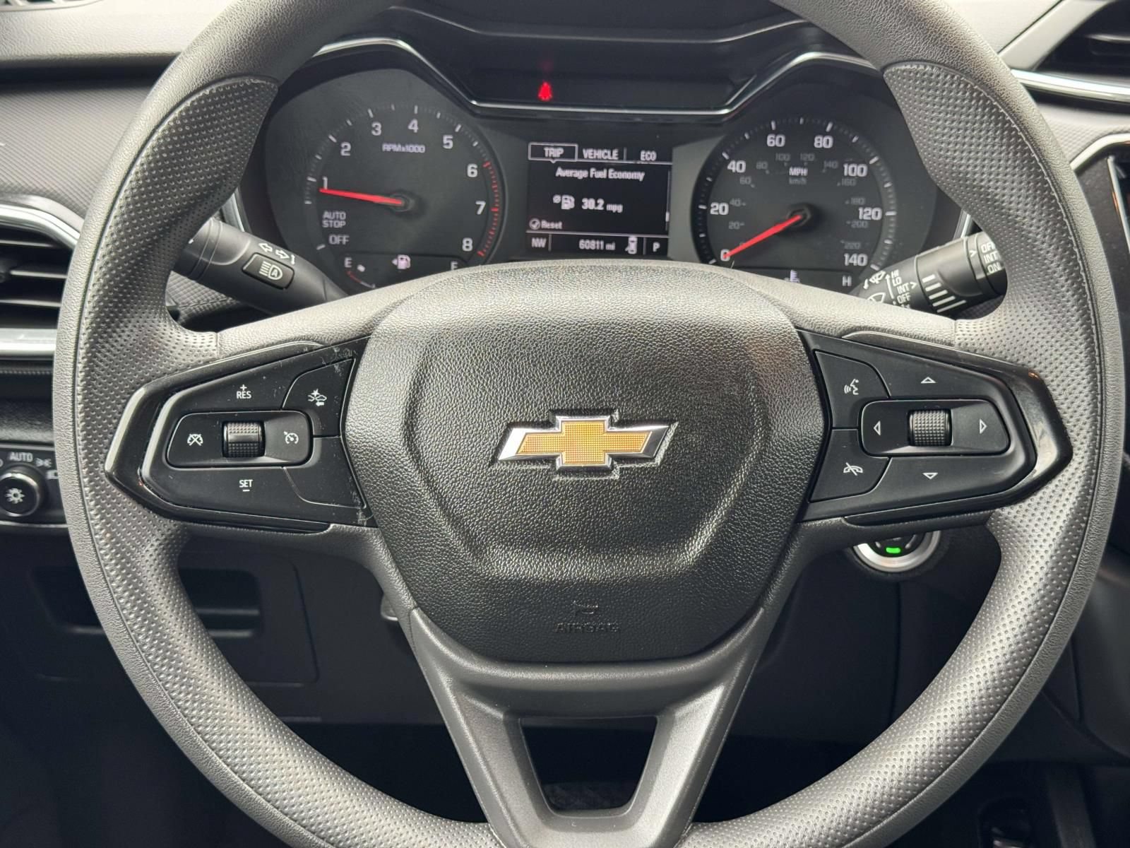 Used 2022 Chevrolet TrailBlazer LT w/ Convenience Package FWD image 12