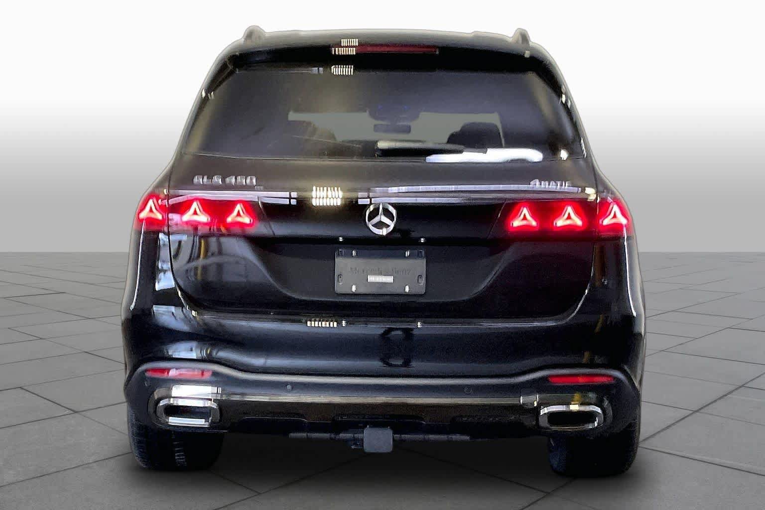 New 2027 Mercedes-Benz GLS 450 4MATIC image 4