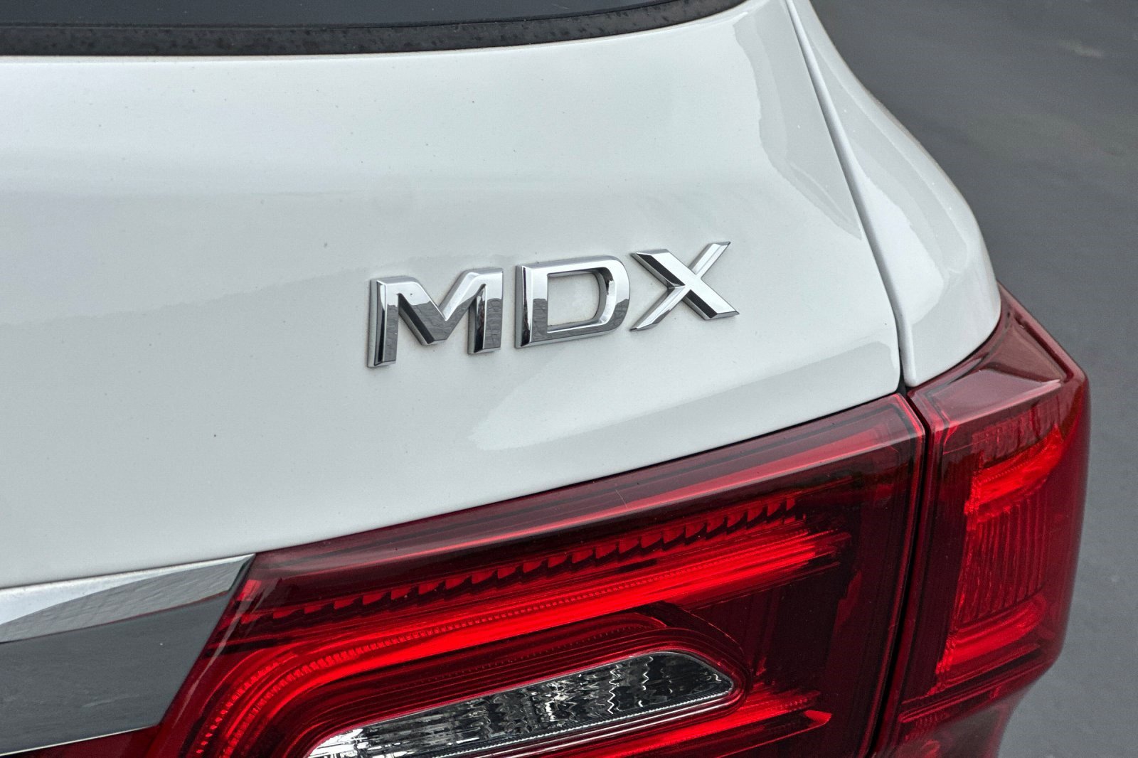 Used 2020 Acura MDX FWD image 37