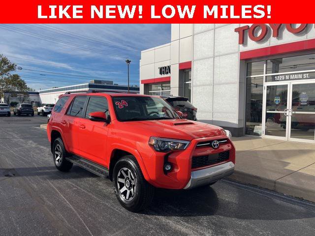 Certified 2024 Toyota 4Runner TRD Off-Road Premium image 1
