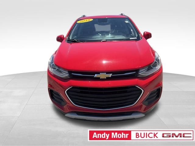 Used 2018 Chevrolet Trax LT w/ Sun & Sound Package FWD image 4