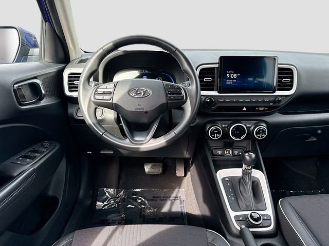 Certified 2024 Hyundai Venue Limited image 21