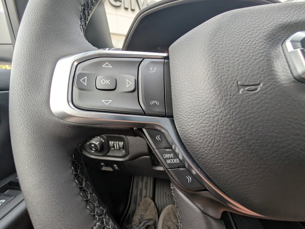 New 2026 RAM 1500 4x4 Crew Cab image 24
