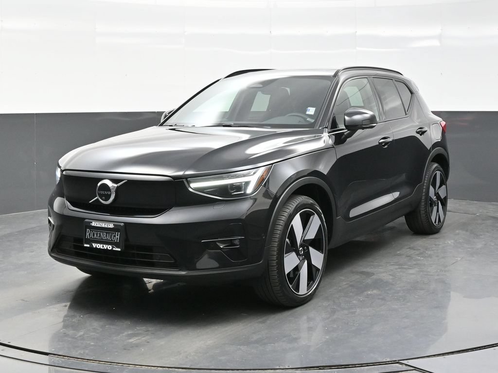 Used 2023 Volvo XC40 Recharge Ultimate w/ Protection Package Premier AWD/4WD image 2