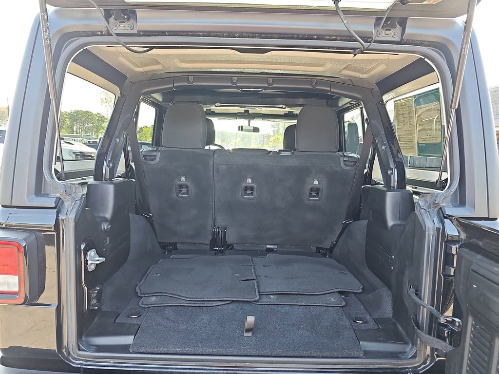 Used 2022 Jeep Wrangler Unlimited Sport image 16
