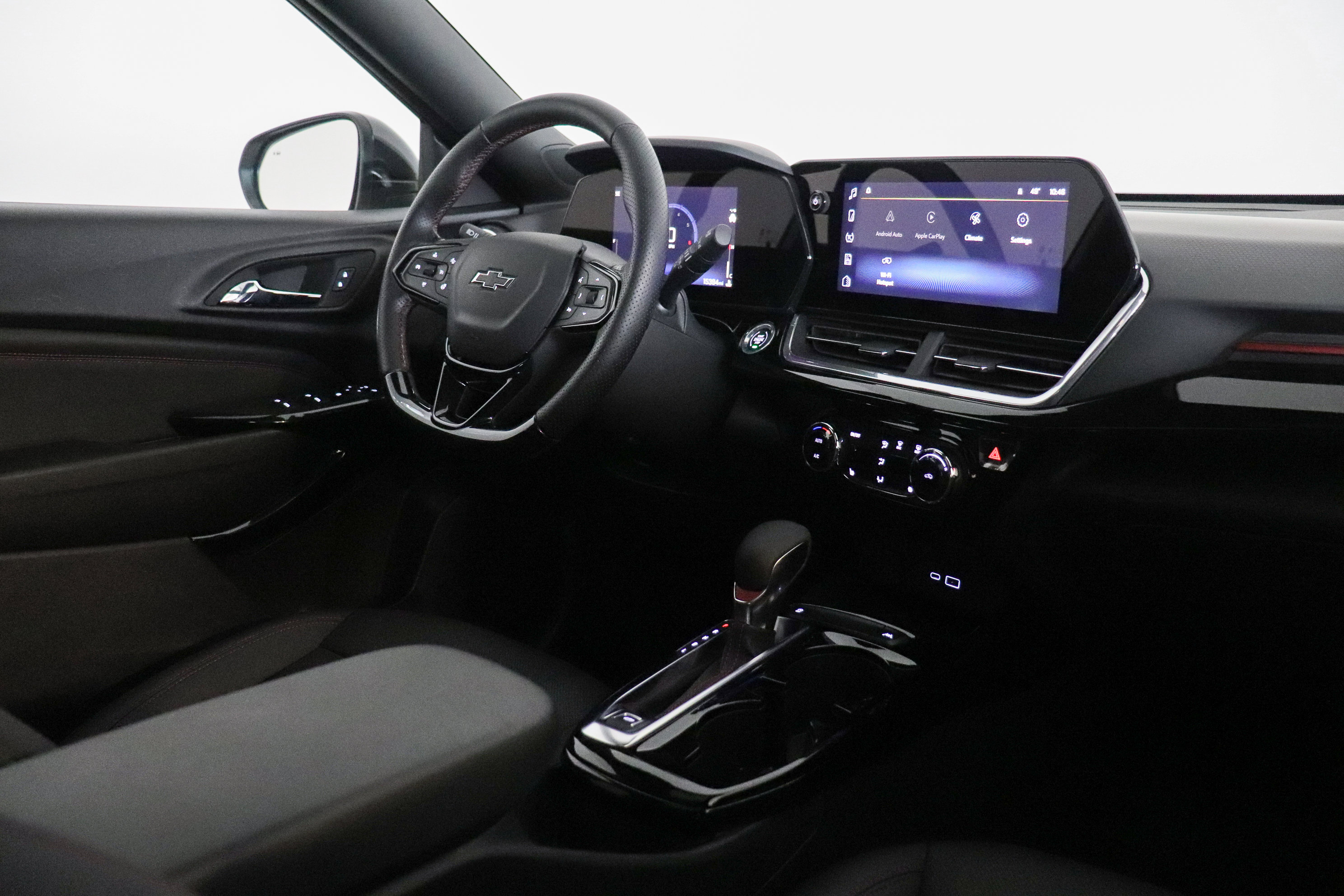 Used 2024 Chevrolet Trax RS w/ Sunroof Package image 31