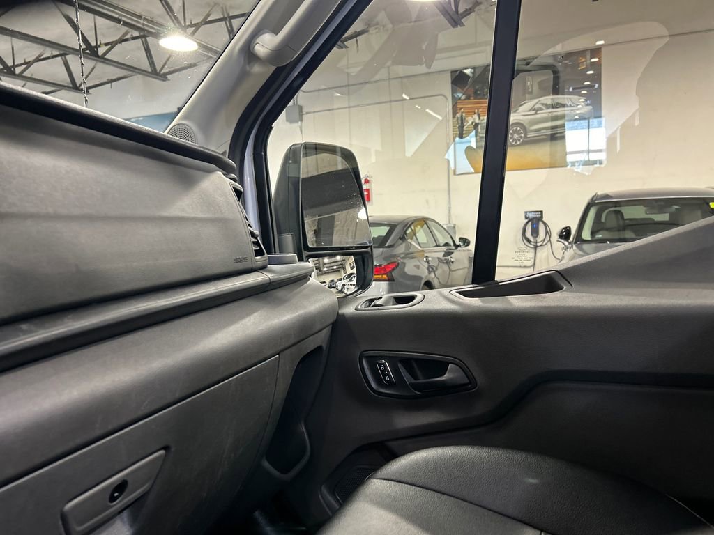 Used 2024 Ford Transit 250 148 Medium Roof w/ Load Area Protection Package image 19