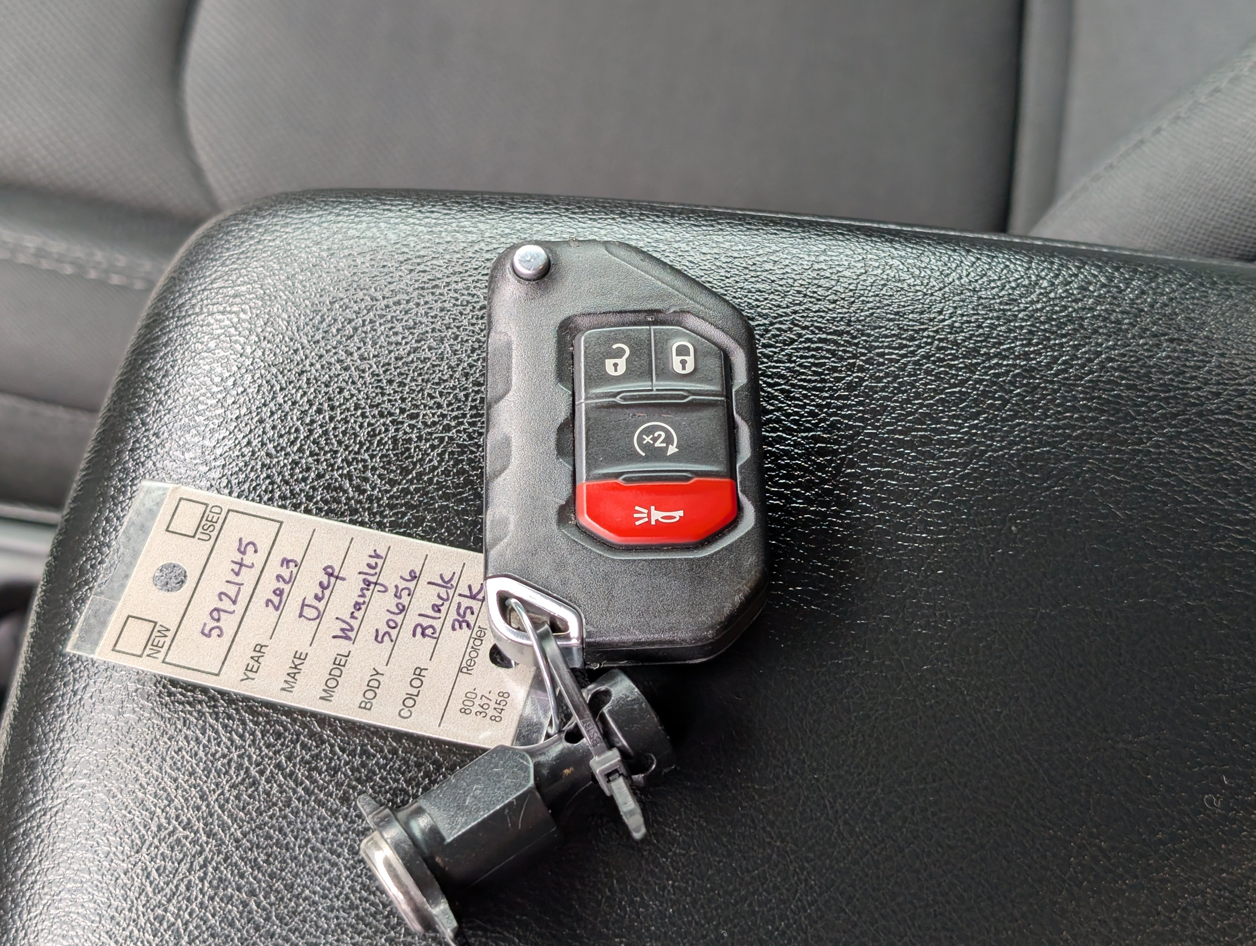 Used 2023 Jeep Wrangler Unlimited w/ Cold Weather Group AWD/4WD image 37