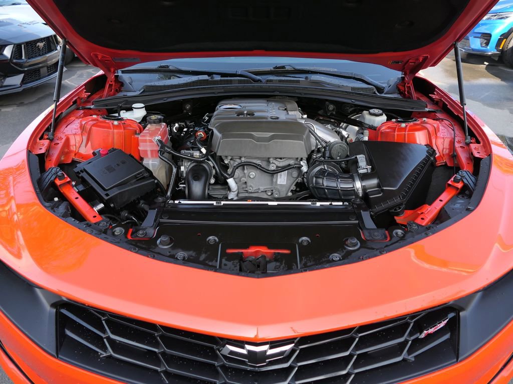 Used 2019 Chevrolet Camaro LT w/ RS Package image 28