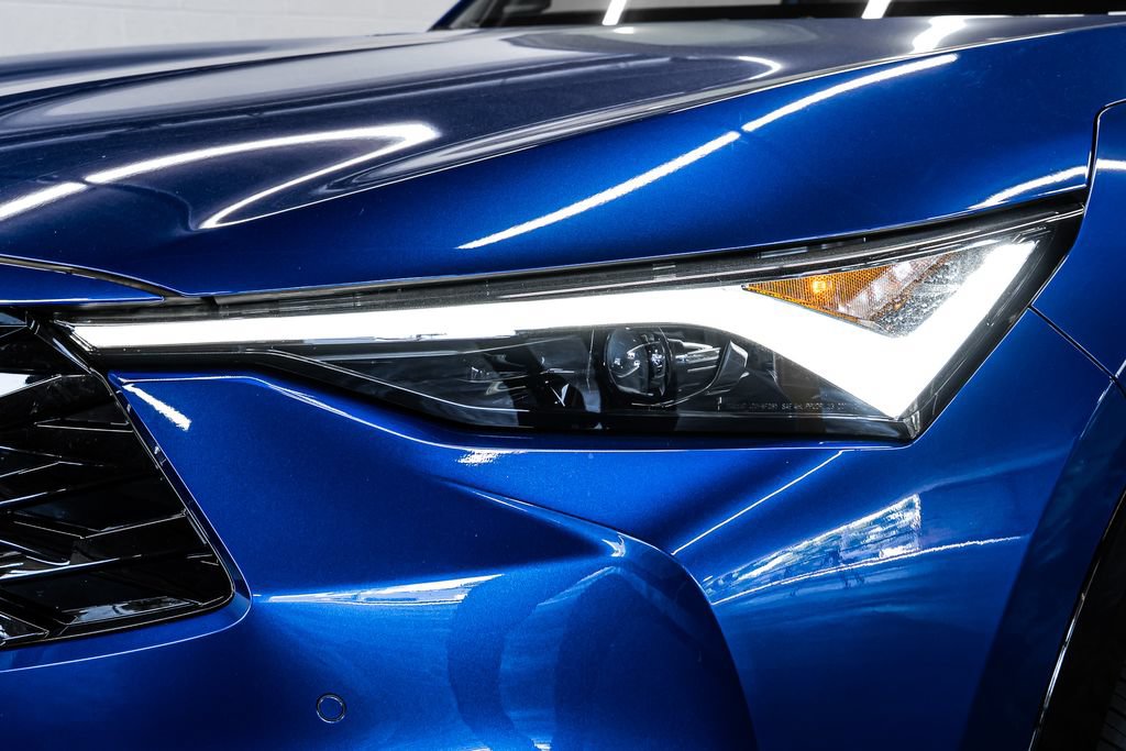 Certified 2025 Acura ADX A-Spec AWD/4WD image 9