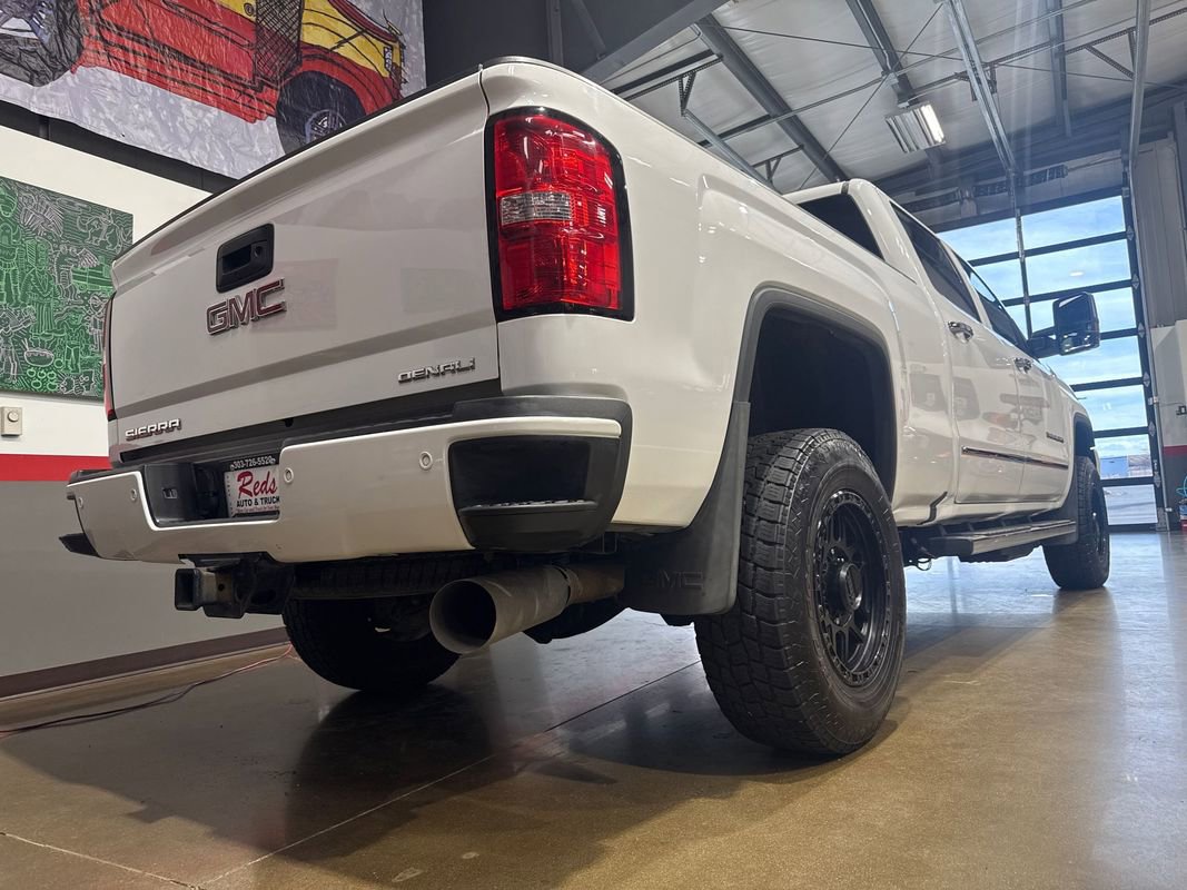 Used 2017 GMC Sierra 3500 Denali image 28