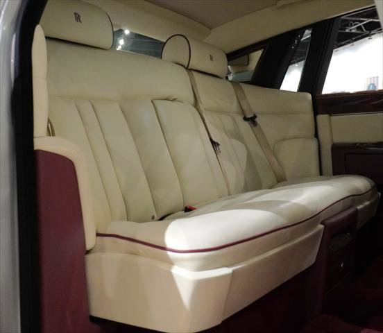 Used 2013 Rolls-Royce Phantom Sedan RWD image 13