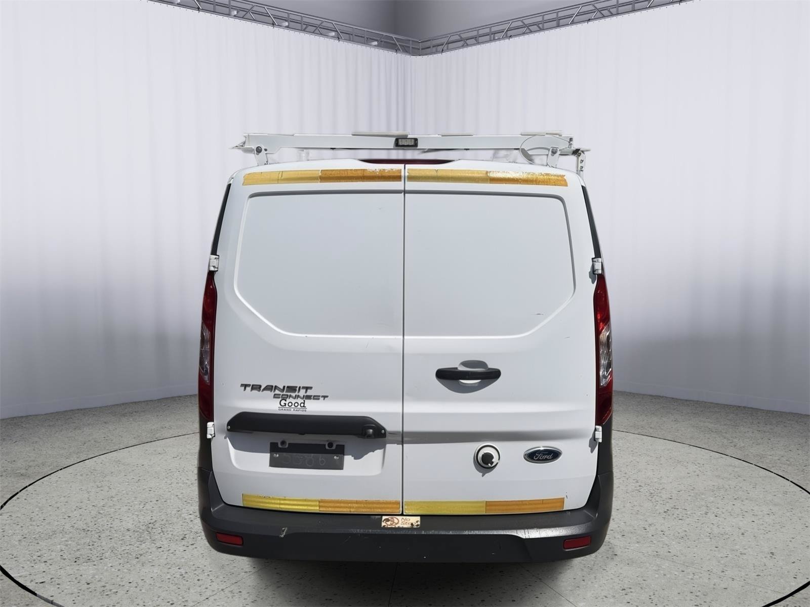 Used 2016 Ford Transit Connect XL FWD image 5