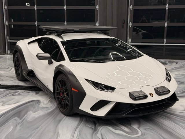 Used 2024 Lamborghini Huracan Sterrato AWD/4WD image 4