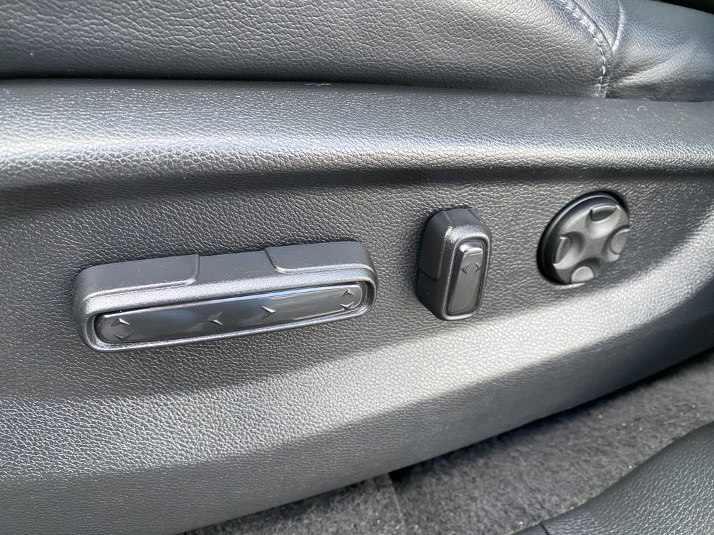 Used 2021 Honda CR-V EX-L image 11