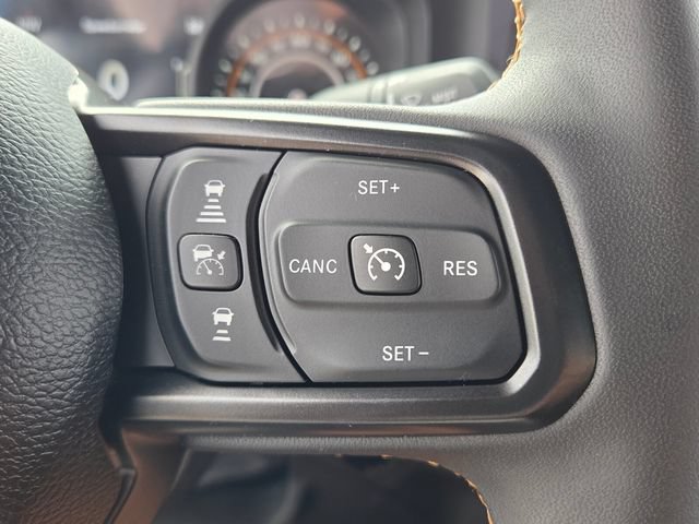 Used 2024 Jeep Wrangler Unlimited Sport AWD/4WD image 27