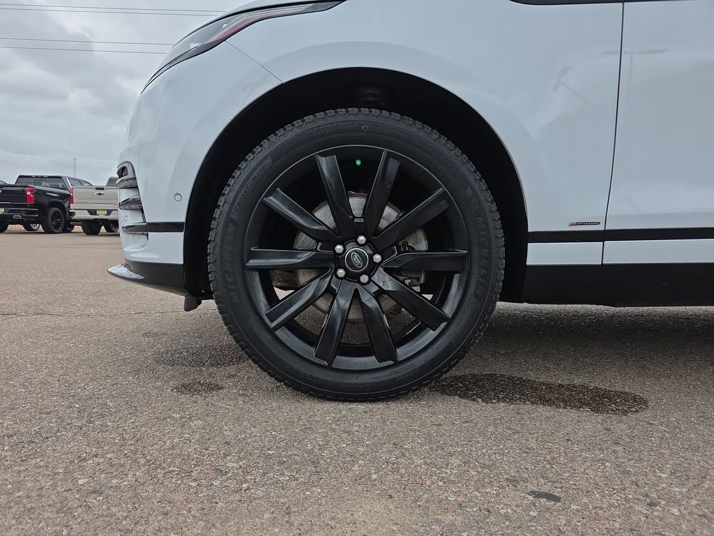 Used 2018 Land Rover Range Rover Velar R-Dynamic HSE AWD/4WD image 27
