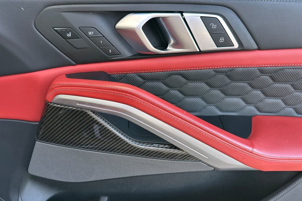 Used 2021 BMW X6 M w/ Executive Package image 19