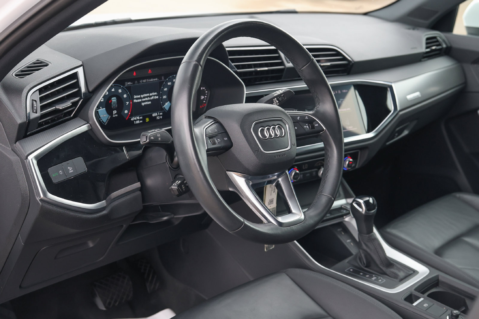 Used 2025 Audi Q3 2.0T Premium AWD/4WD image 13