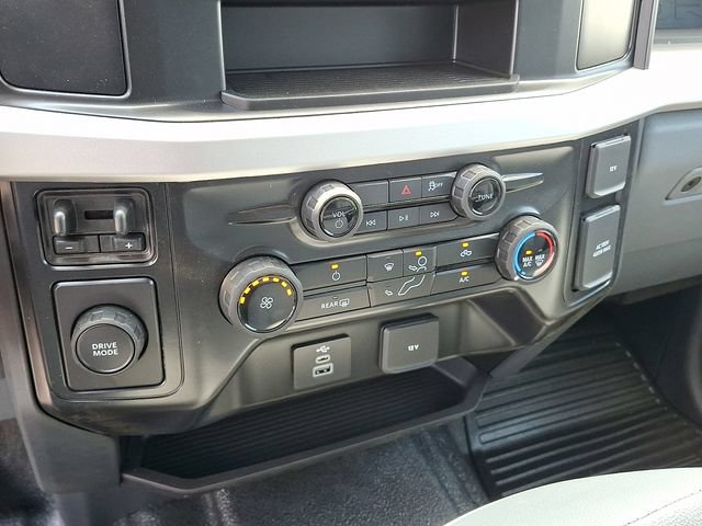 New 2026 Ford F250 XL w/ XL Driver Assist Package RWD image 8