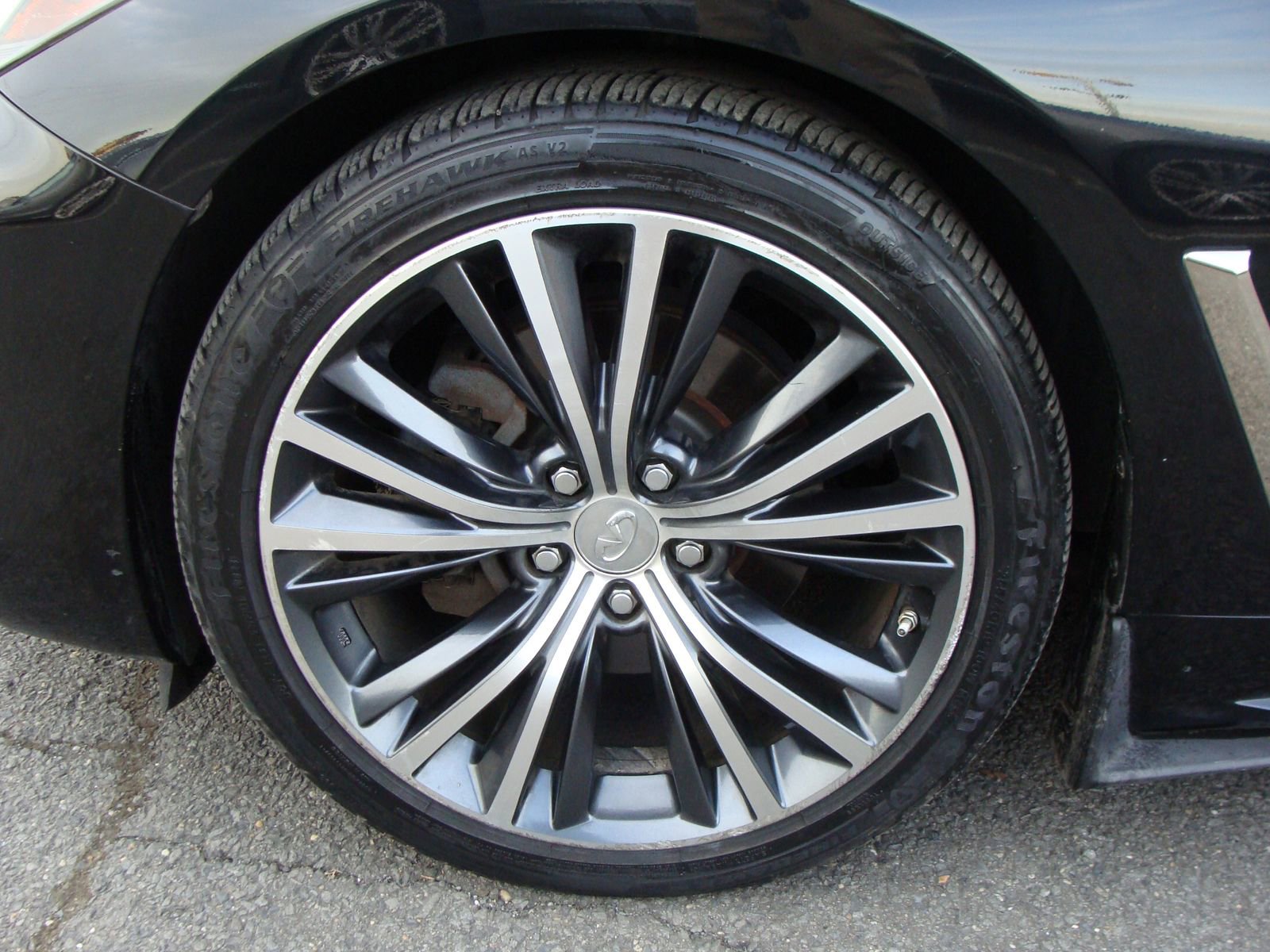 Used 2017 INFINITI Q60 w/ Premium Plus Package 2.0T image 32