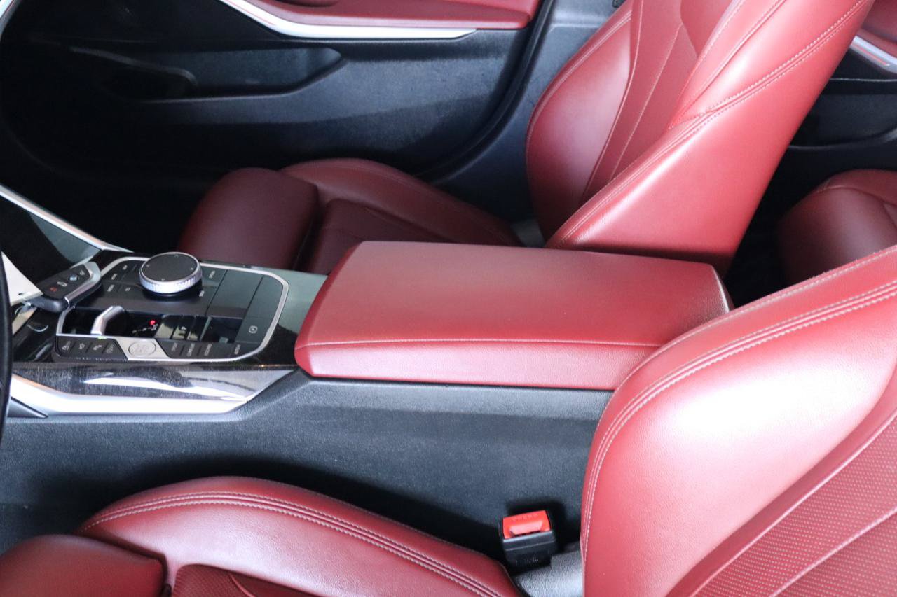 Used 2023 BMW 330i Sedan w/ Premium Package RWD image 17