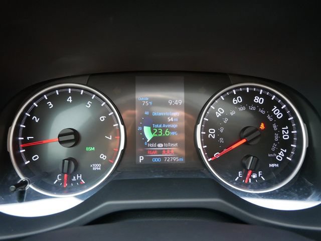 Used 2021 Toyota RAV4 XLE Premium AWD/4WD image 27